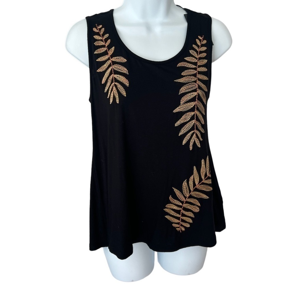 W5 women’s black sleeveless embroidered tan leaf flowy top shirt size XS NWT
